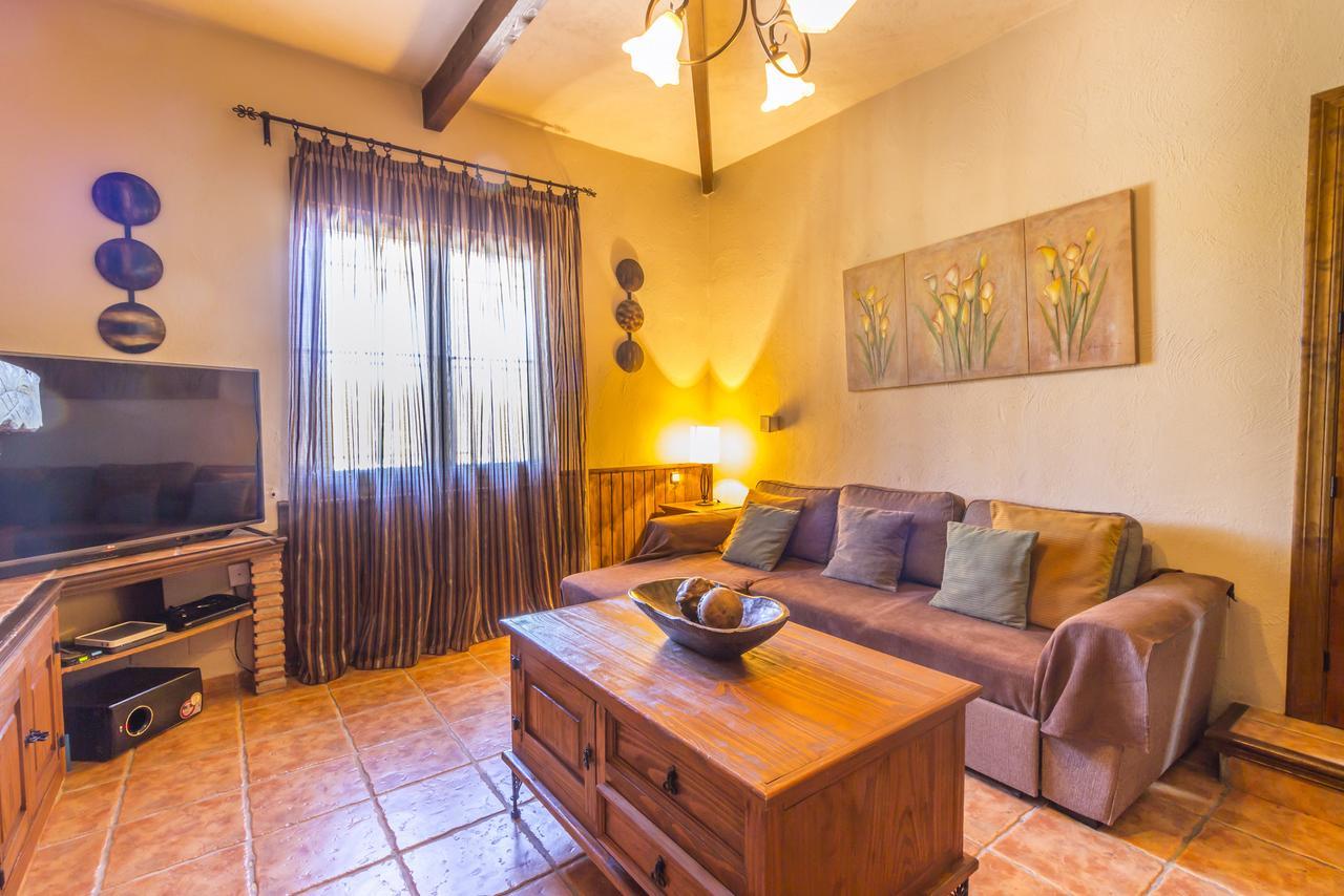 Cubo'S Villa Family Alhaurin el Grande Exterior photo